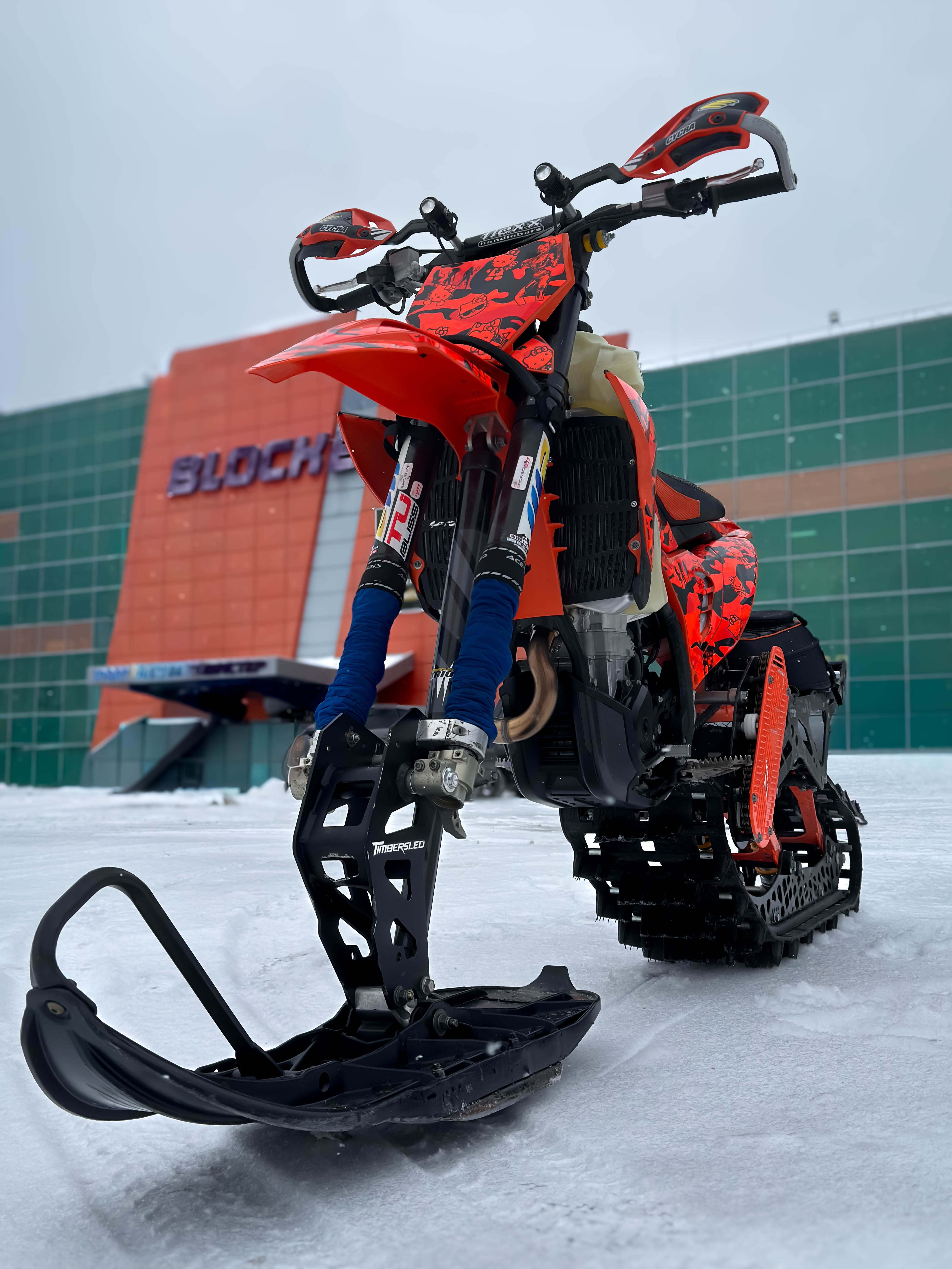 Прокат снігових велосипедів – катання на снігових велосипедах KTM