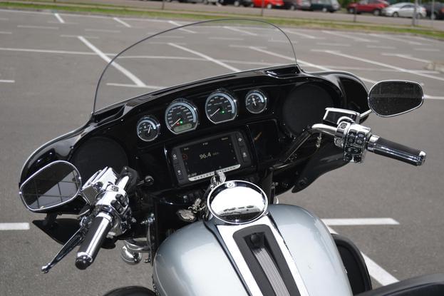 Harley Davidson Electra Glide Ultra Limited for rental